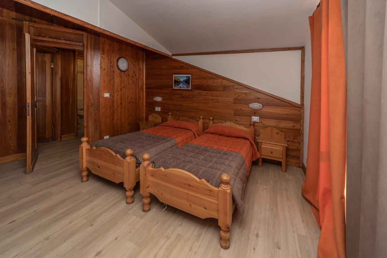 Hotel Stella Alpina 乌尔克斯 外观 照片