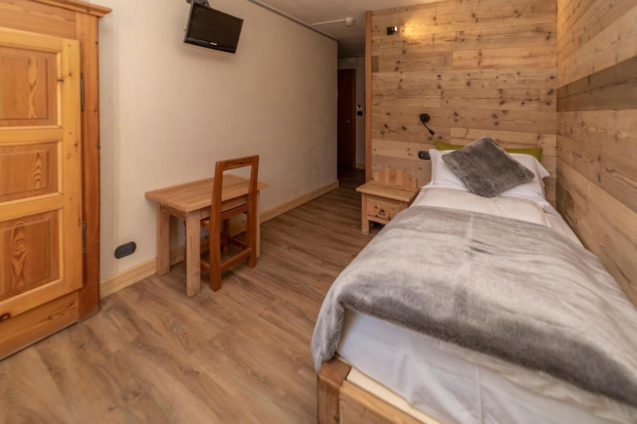 Hotel Stella Alpina 乌尔克斯 外观 照片
