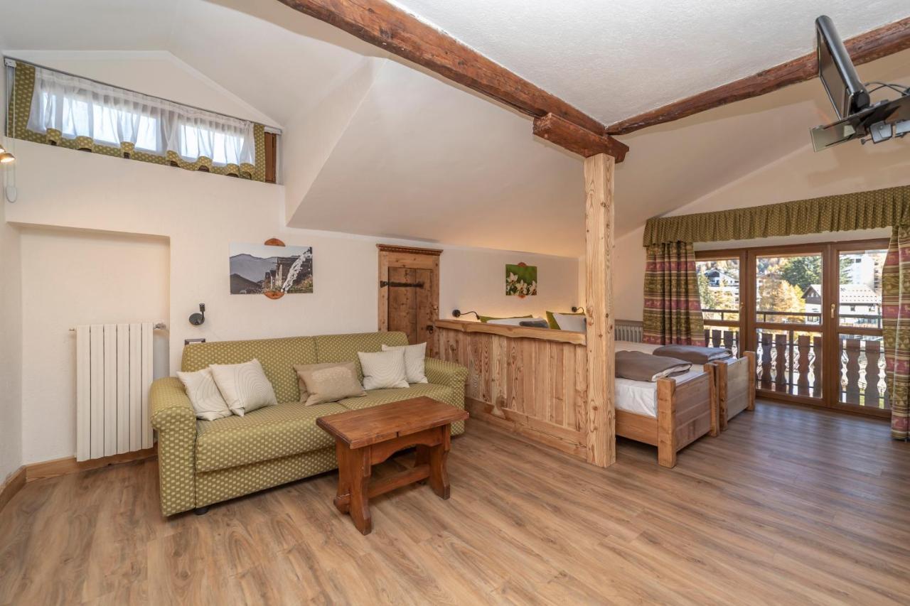 Hotel Stella Alpina 乌尔克斯 外观 照片