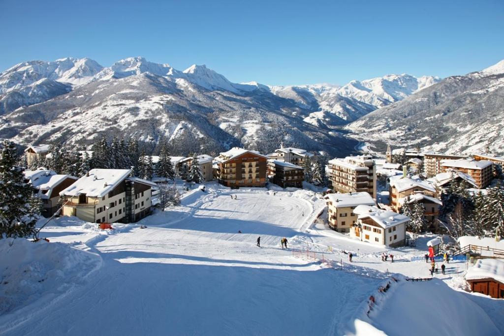 Hotel Stella Alpina 乌尔克斯 外观 照片
